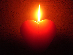 Две свечи. Басня Олеси Емельяновой