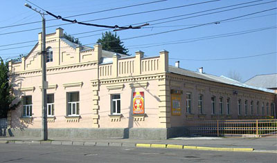 Кировоградский академический областной театр. Здание театра